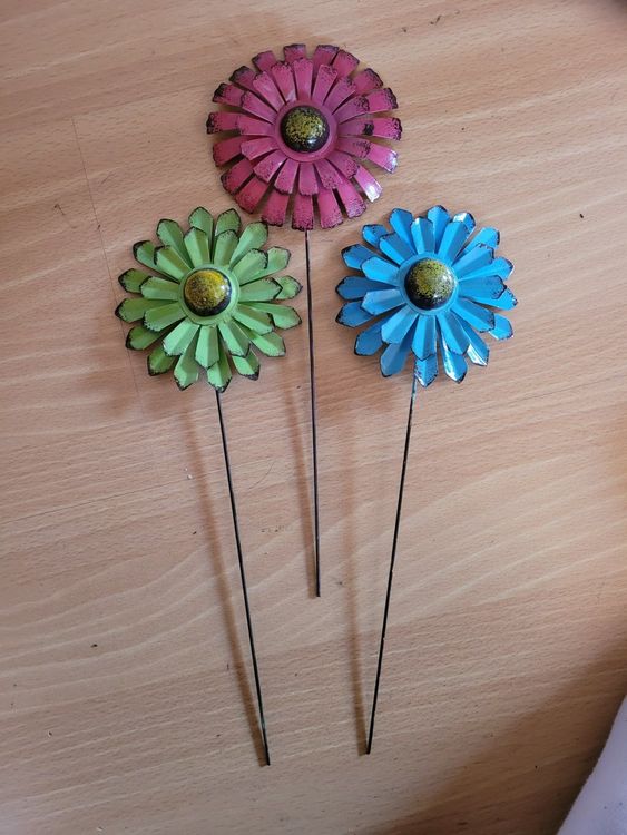 Deko Blumen aus Metall für den Garten / Balkon Kaufen auf Ricardo