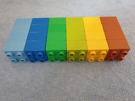E75: Lego Duplo 24 Bausteine 2x2 Noppen