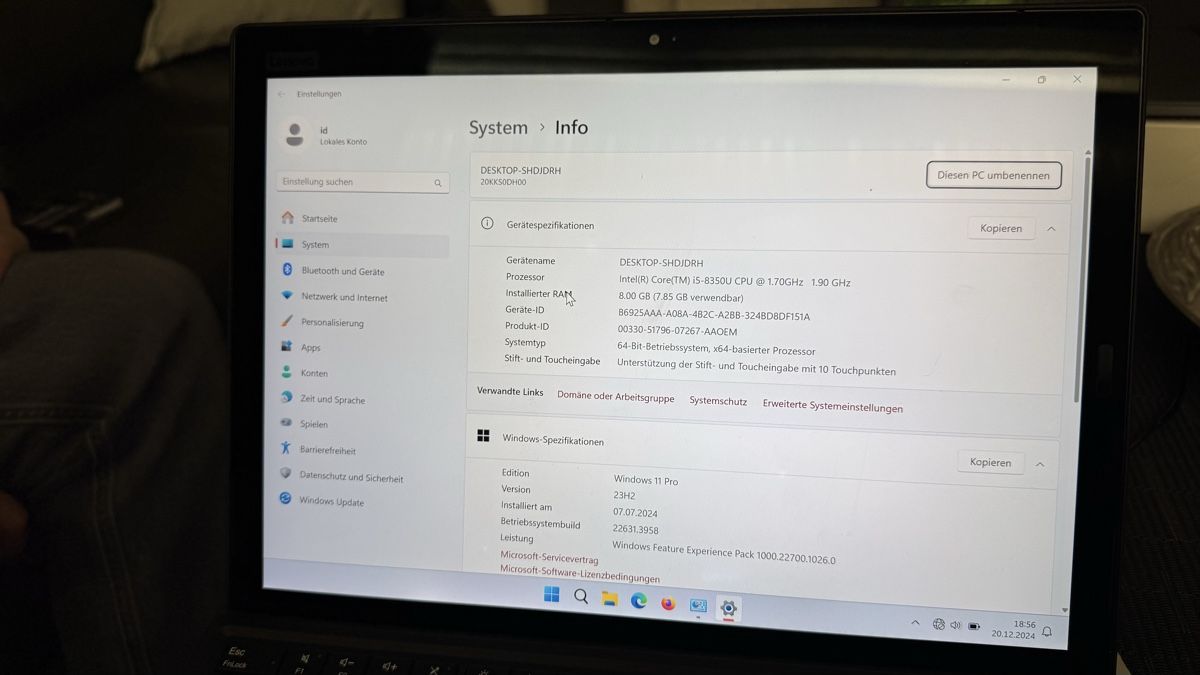 Microsoft Notebook: Microsoft Surface Book - 128GB SSD - 8GB RAM - Core i5 - GPU – Usato da St.Gallen venduto da gauwo 9