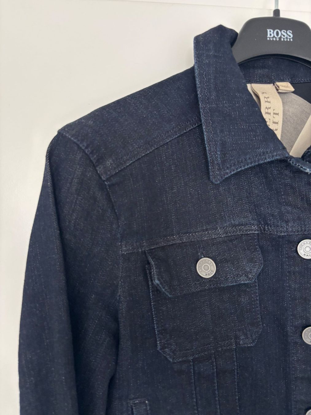 Burberry Jacken: BURBERRY  Jeansjacke schwarz elastisch 34 – Gebraucht aus Herrliberg von mayfi 1