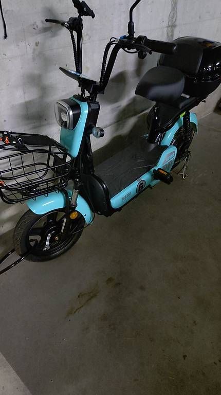 Scooter: Elektro-Roller-500W  – Usato da Liestal venduto da efurler