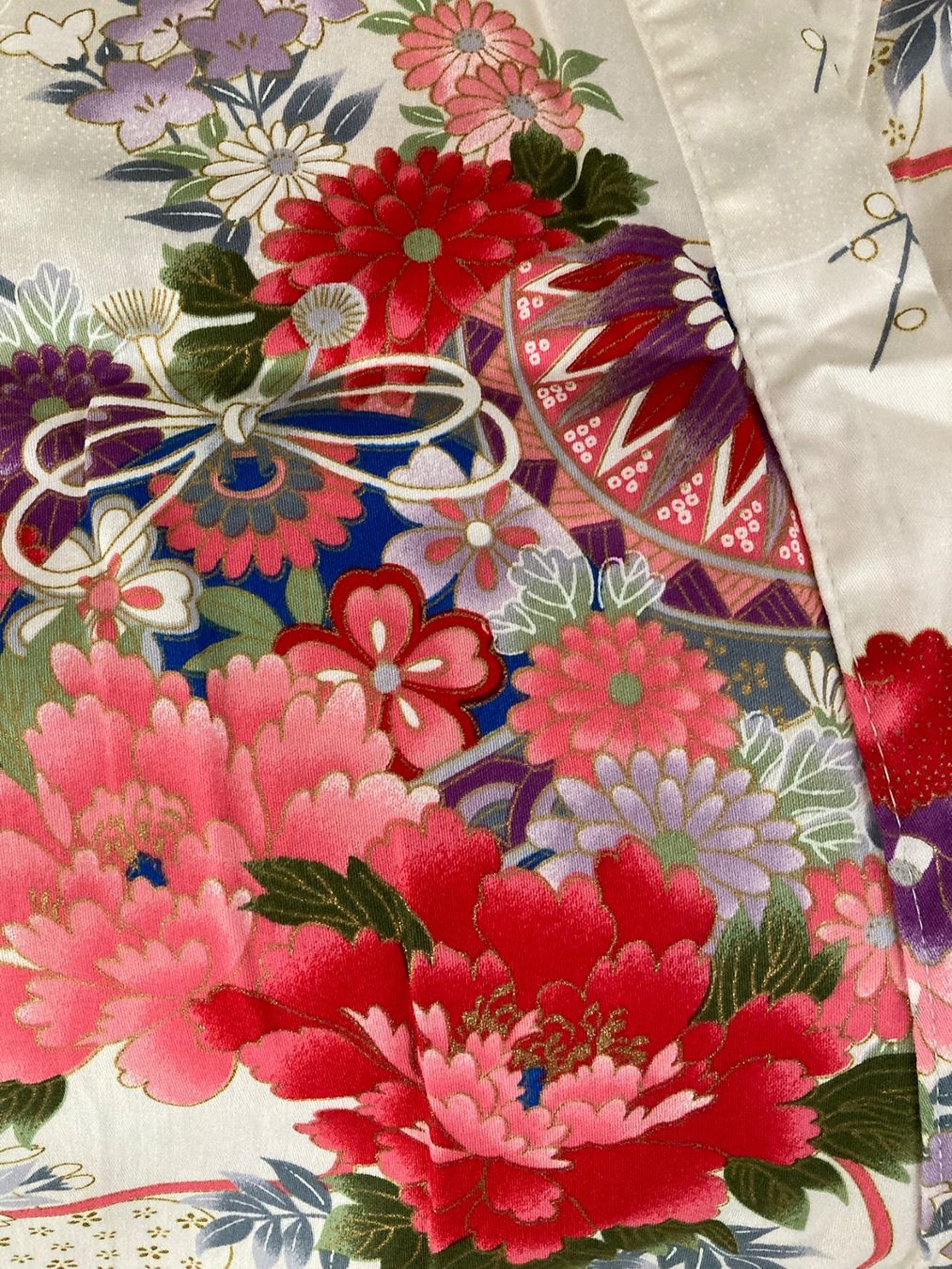 Internationale Kunst: Kimono fleuri fabriqué au Japon – Gebraucht aus Vionnaz von nadinus73 3