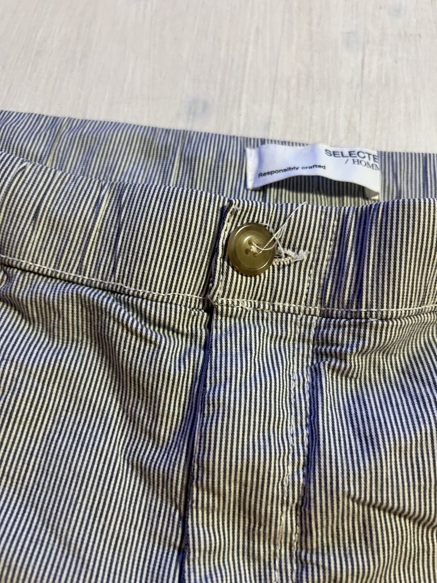 Selected Pantaloni: Selected Homme Shorts gestreift Grösse M – Usato da Riedholz venduto da karinadam 2