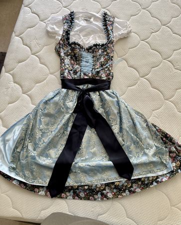 Dirndl