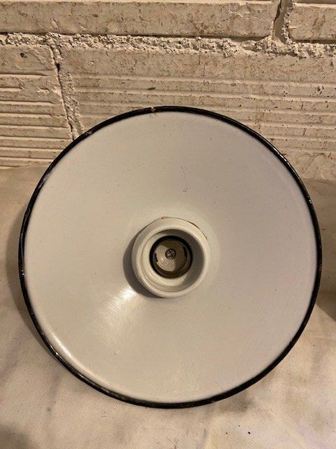 Lampen: 2 X ALTE  STALLLAMPEN – Gebraucht aus Chur von silbermon 1