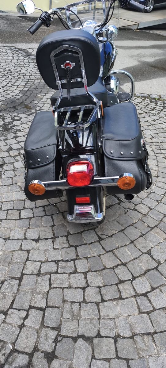 Harley-Davidson Chopper: Harley-Davidson Heritage Softail Classic, FLSTC, 2016 – Usato da Künten venduto da Schnaepplihuus 3