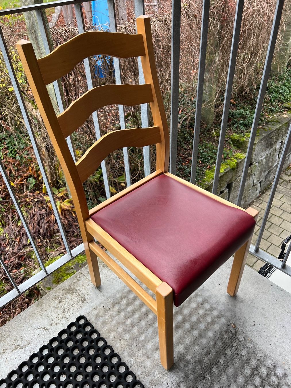 Sedie: 50 Stühle aus Buchenholz – Usato da Bertschikon venduto da montanna4ch 2