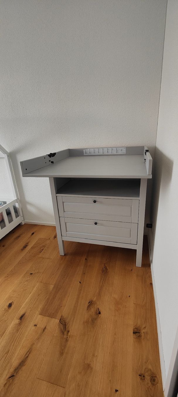Ikea Tables à langer & accessoires: Sundvik Wickelkommode  – Neuf (Voir description) à Dürrenäsch par m_saegi 1