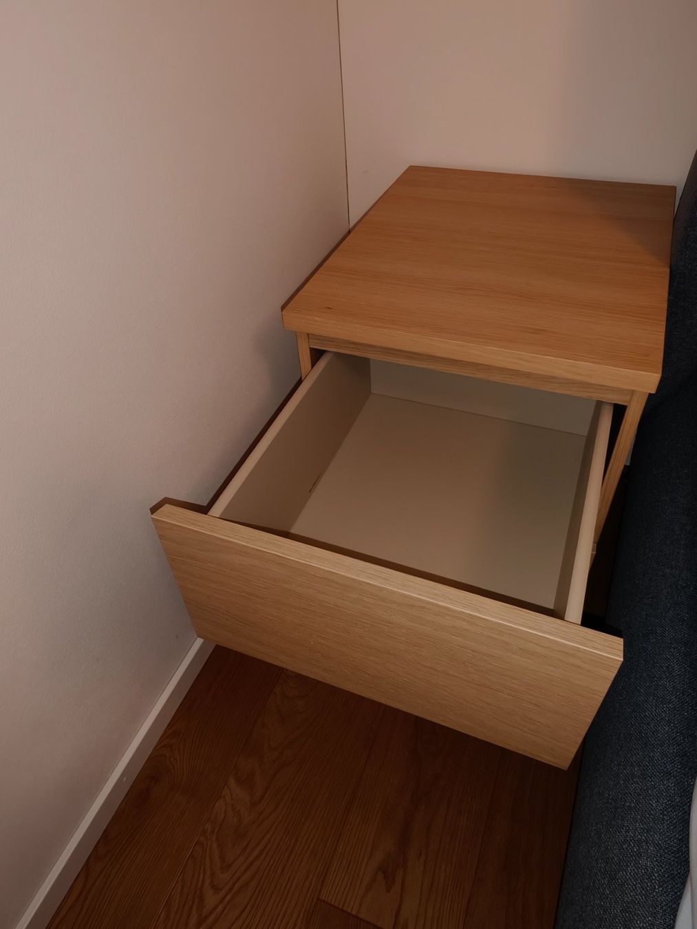 Ikea Comodini: MALM Kommode mit 2 Schubladen (2 Stück) – Usato da Adligenswil venduto da ser_6mpq 4