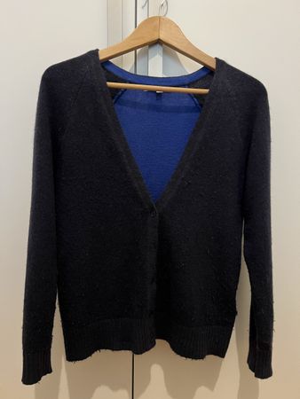 Gap XS cardigan, WOOL blend, black and blue, V neck