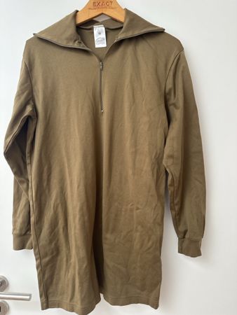 Schweizer Armee Langarmshirt oliv Grösse 52 guter Zustand