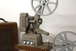 Filmprojektor «Revere s-16 Sound» von 1952