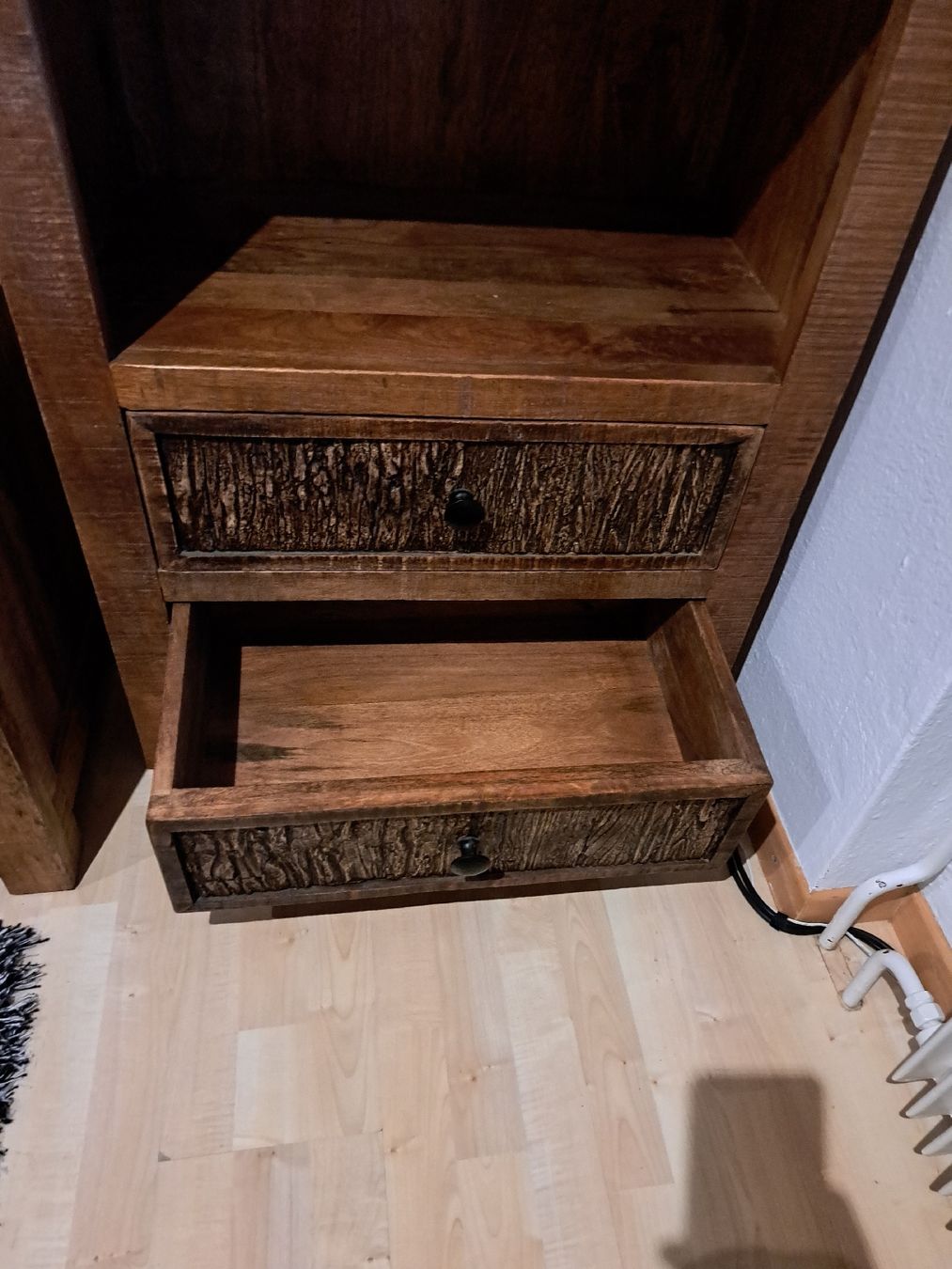 Armadi: Holz Schrank – Usato da Flawil venduto da Leandro050700 2