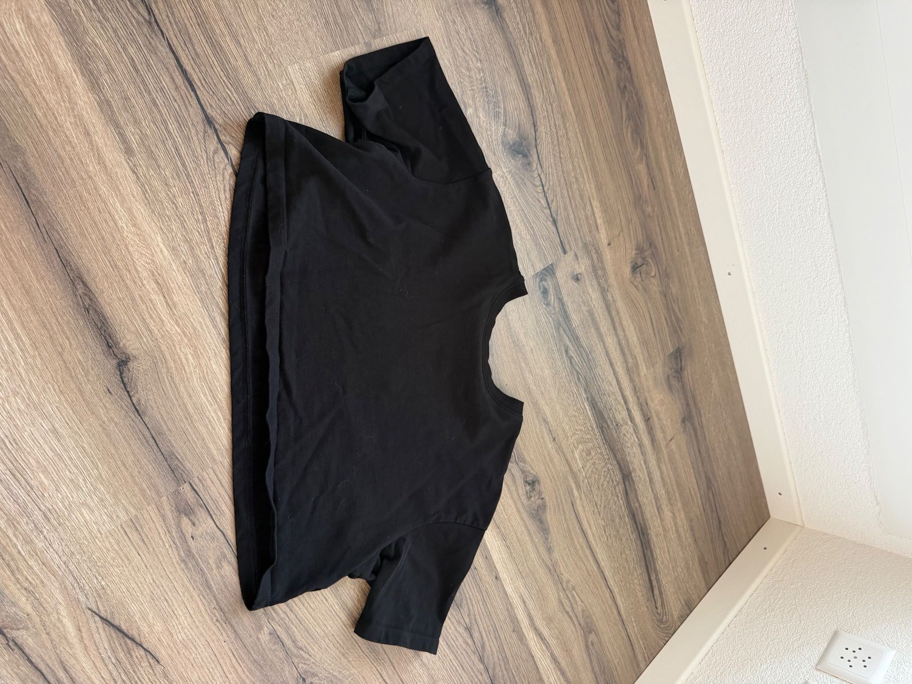 T-Shirts: Crop Tshirt – Gebraucht aus Kallnach von Regenbogen44
