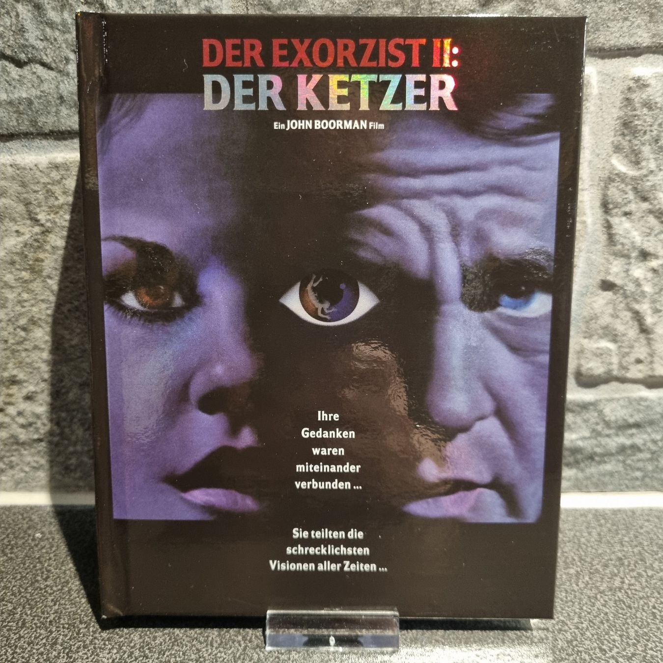Tutti i DVDs: Exorzist 2: Der Ketzer Mediabook, 2 Blu-rays – Nuovo (secondo la descrizione) da Bremgarten AG venduto da Mediensammler24