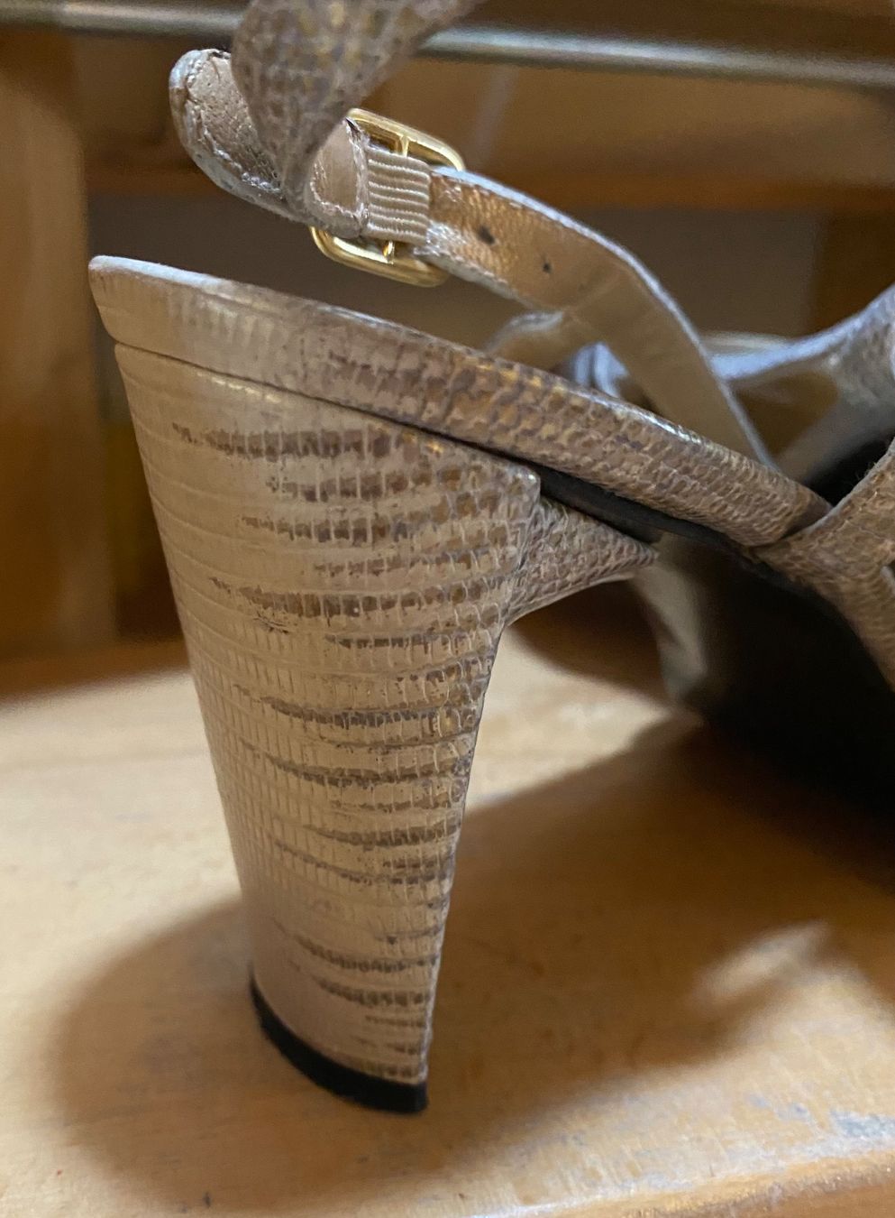 Stuart Weitzman Scarpe da donna: Sandale Stuart Weitzman 39,5 – Usato da Russikon venduto da Honolulu-2019 2