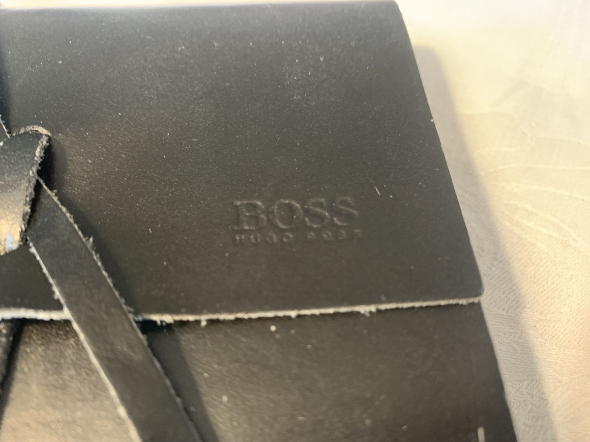 Blocchi: Agenda/Carnet de notes Luxe BOSS - Cuir Véritable  – Nuovo (secondo la descrizione) da Posieux venduto da pha_tnd9 1