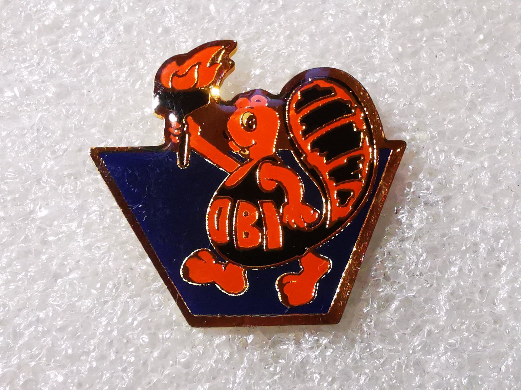 Placchette & Badge: Ansteckpin 131: Olympia mit OBI – Usato da Oppligen venduto da Pin-Fall-Shop