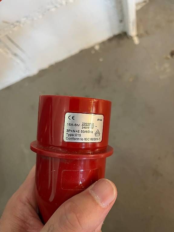 Radiateurs: Heizlüfter mit 9000W – D'occasion à Basel par Snowforce 3