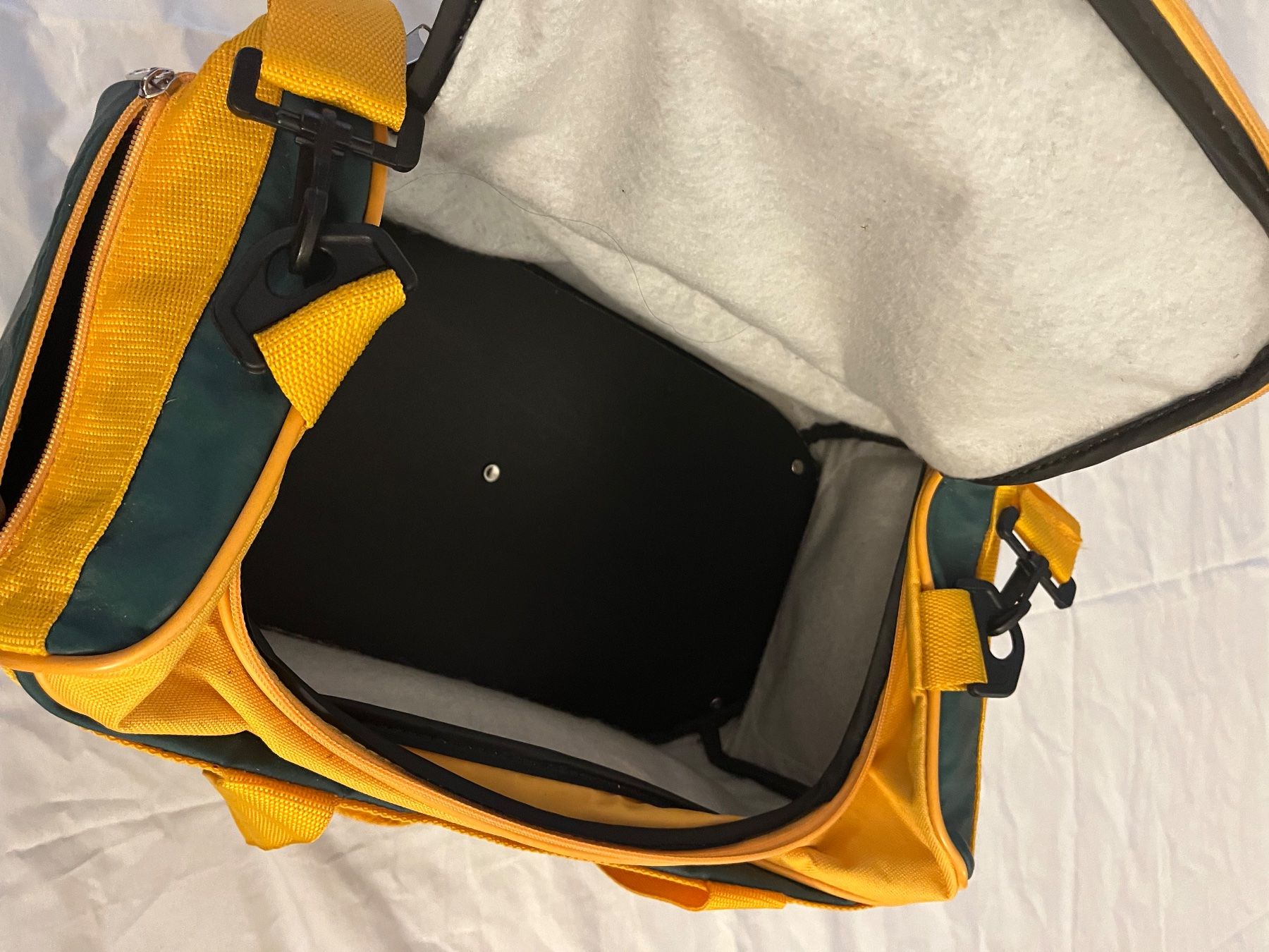 Valigie: Golf- oder Reisetasche von SA Rugby. – Usato da Therwil venduto da mdi_2sxs 1