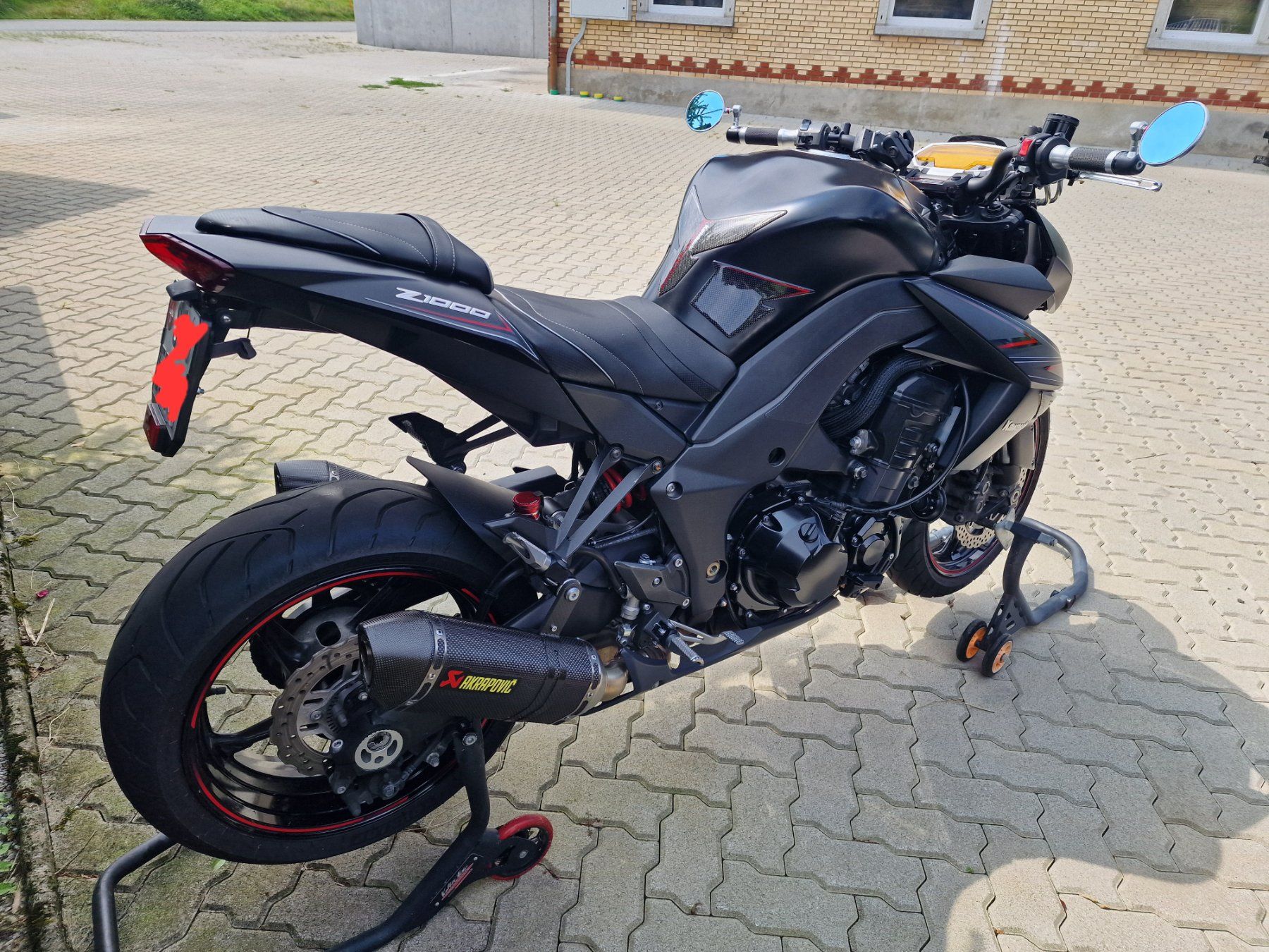 Strada: Kawasaki Z1000 spezial Edition – Nuovo (secondo la descrizione) da Ermenswil venduto da Walkest 4