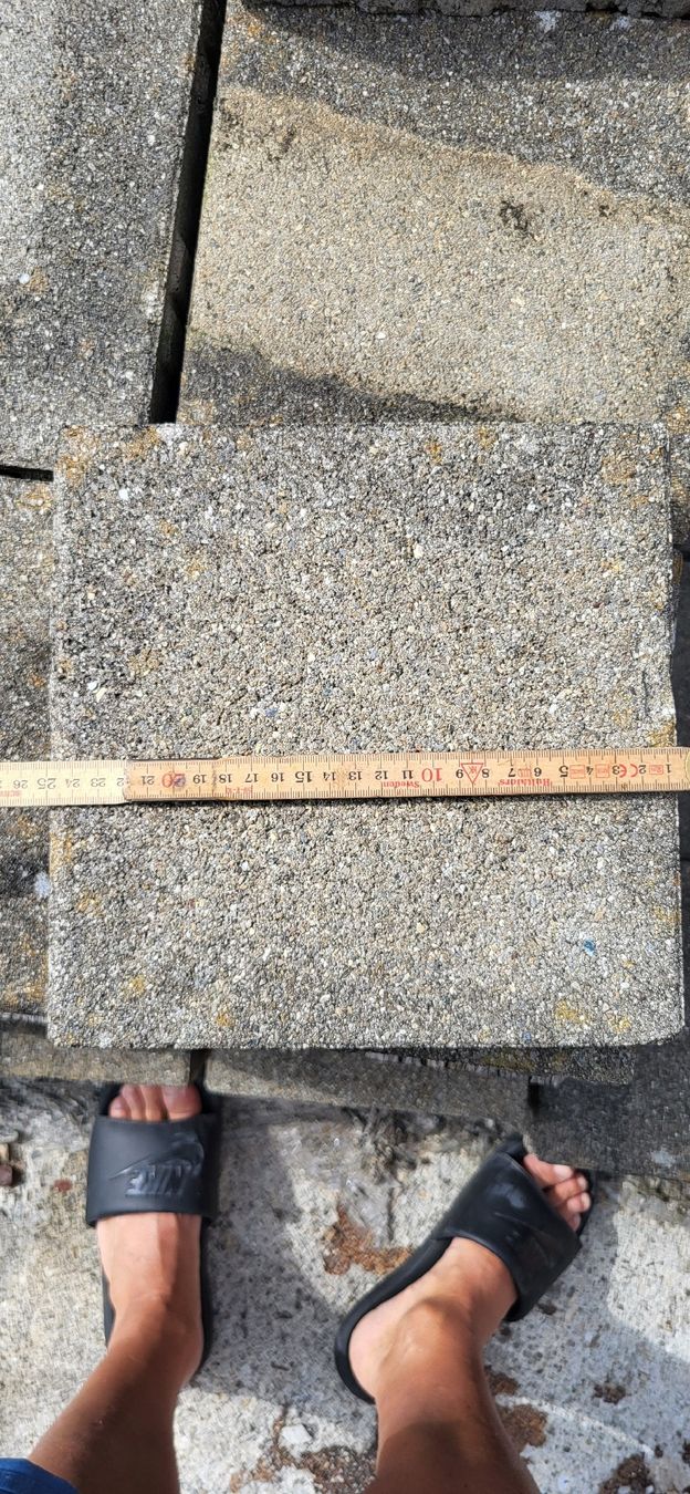 Pietre & tegole: Verbundsteine 25x25x8cm – Usato da Schönholzerswilen venduto da nzaussi 3