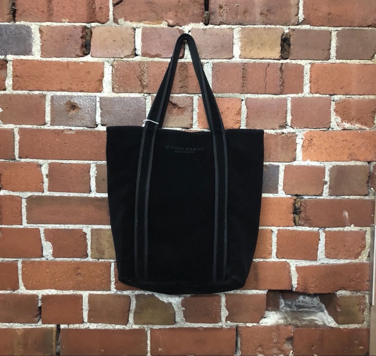 Borse da donna: Donna Karan Sac Neuf! – Nuovo (secondo la descrizione) da Fribourg venduto da VSL-LUXE-BRAND 1