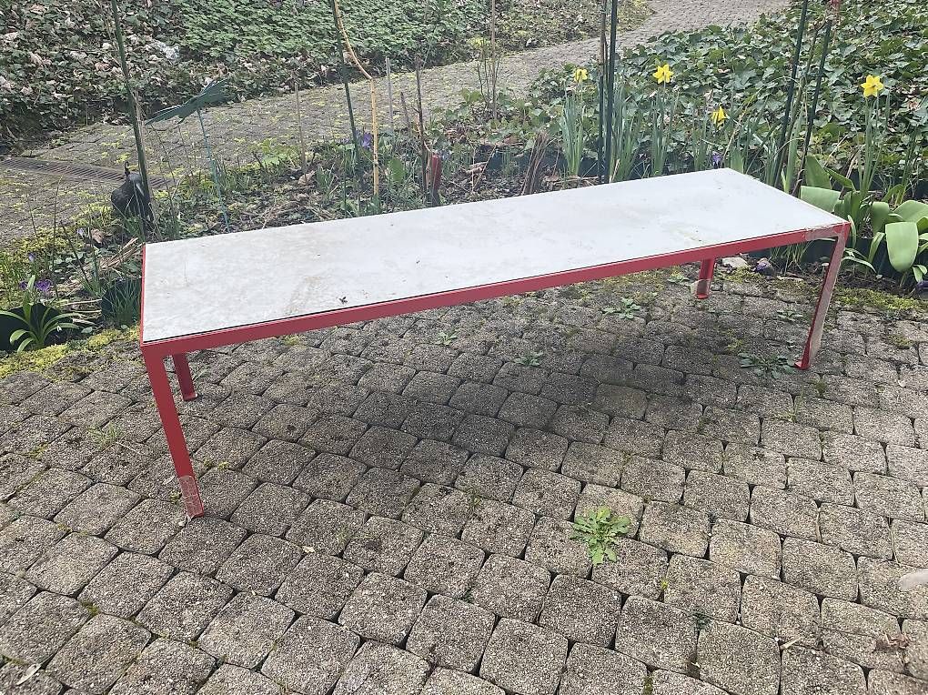 Scaffali: Bank / Regal / Tisch  – Usato da Basel venduto da sts82 1
