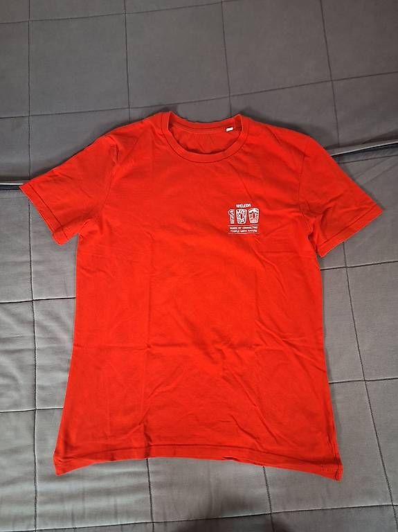 T-shirt: Weleda red promo T-shirt – Usato da Kriens venduto da Jeremyt05