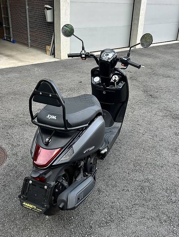 Scooters: Sym mio 115 perfetto – D'occasion à novazzano par _bernasconii 2
