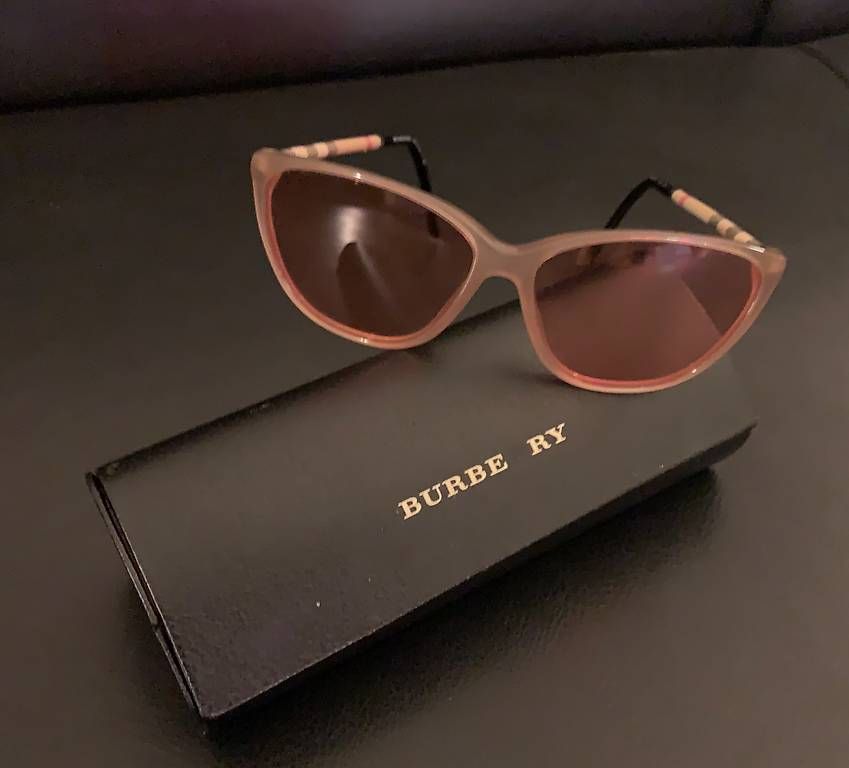 Lunettes & Verres: Burberry Sonnenbrille – D'occasion à Bern par Nici2210