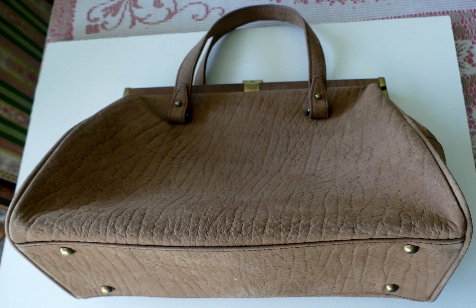 Taschen für Damen: Handtasche – Gebraucht aus Dietlikon von kes_j6d7