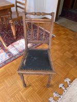Antiker Stuhl 🪑