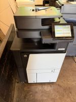 HP Color LaserJet Flow MFP M880 – Farb-Multifunktionsdrucker