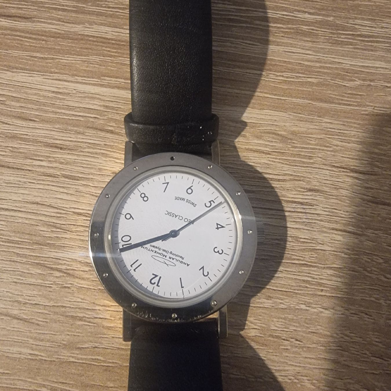 Montres: Montre Angular Momentum Neo Classic – D'occasion à Chessel par Helder77 1