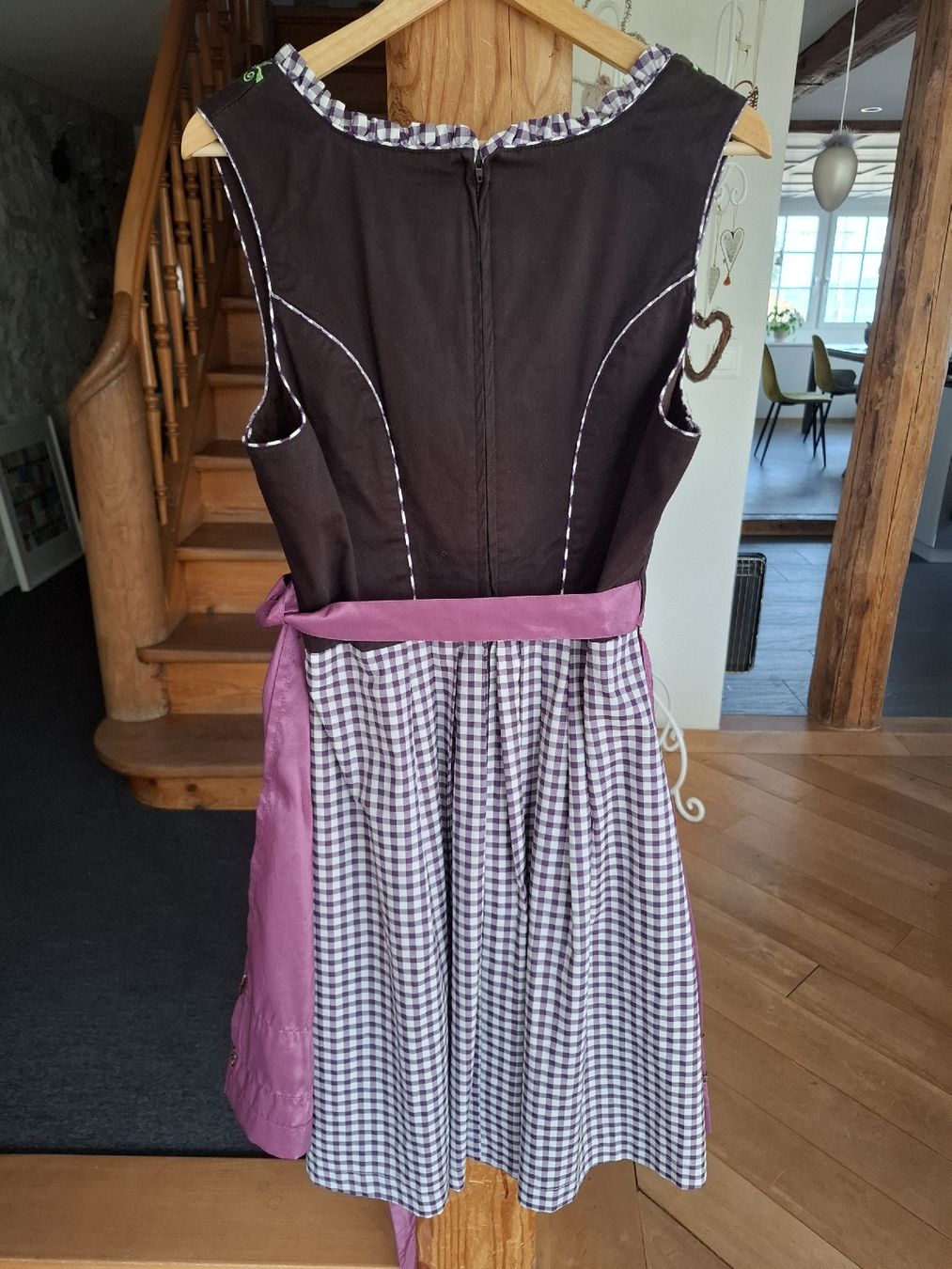 Vestiti: Dirndl mit Bluse (Fuchs Trachtenmode) Grösse XL   – Usato da Wädenswil venduto da unknown62 1