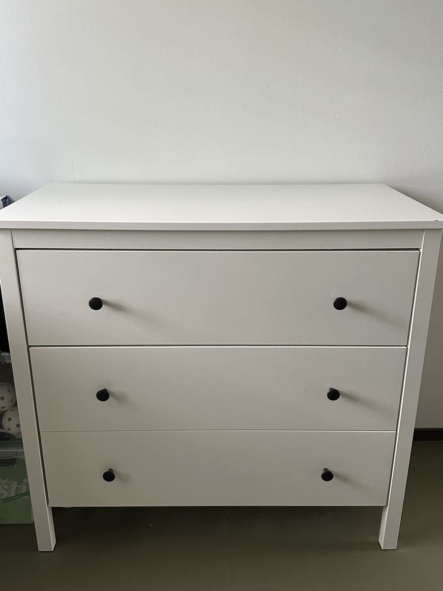 Ikea Armoires: Kommode – D'occasion à Luzern par vku_vq57