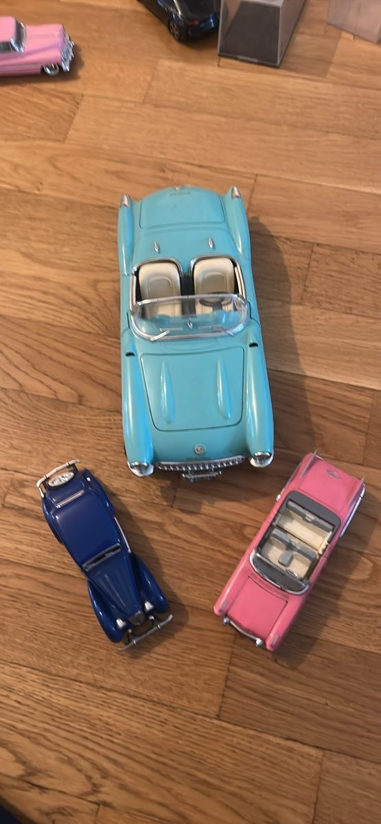 Modellini d'auto: Lot de trois voitures de collection – Usato da Chavannes-Renens venduto da Douz13