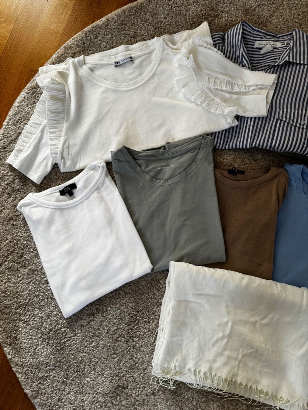 Lotti di vestiti: Kleiderpaket – Nuovo (secondo la descrizione) da Selzach venduto da iagiag98 1
