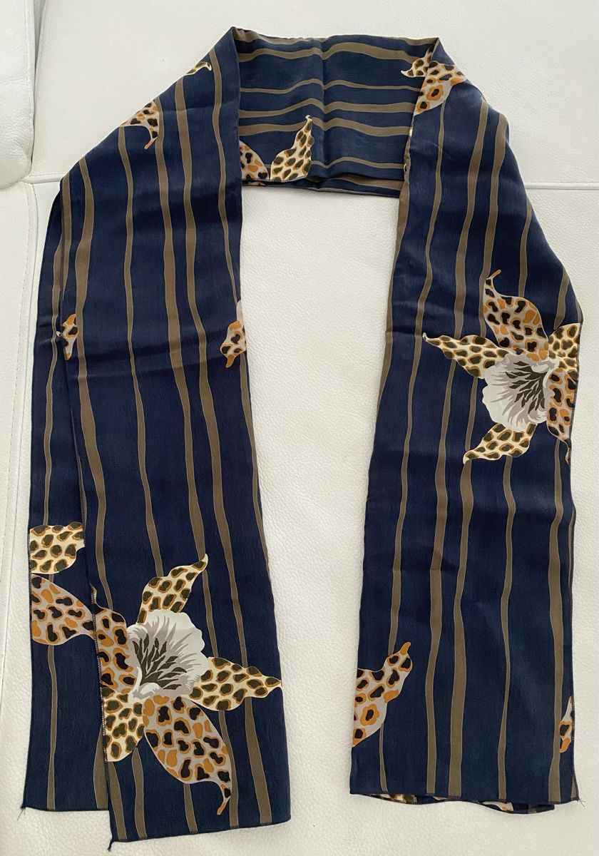 Foulard & Sciarpe: Seiden Schal 🌸 – Usato da Opfikon venduto da Luis144 6