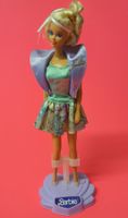Barbie: Barbie aus den 90gr Jahren, mit Ständer.