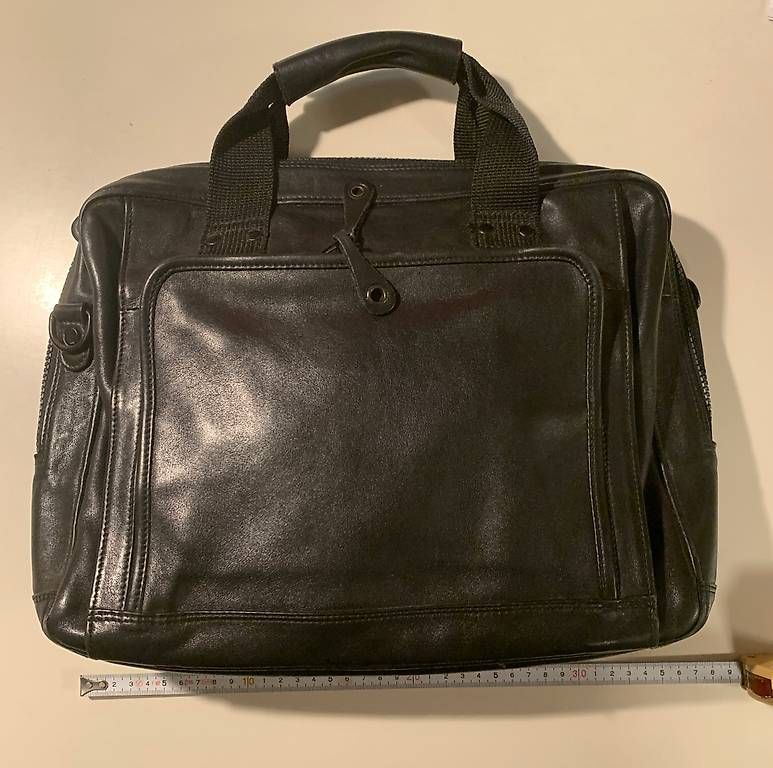 Borse: Business Tasche in Echtleder – Usato da Adligenswil venduto da Johnsepia
