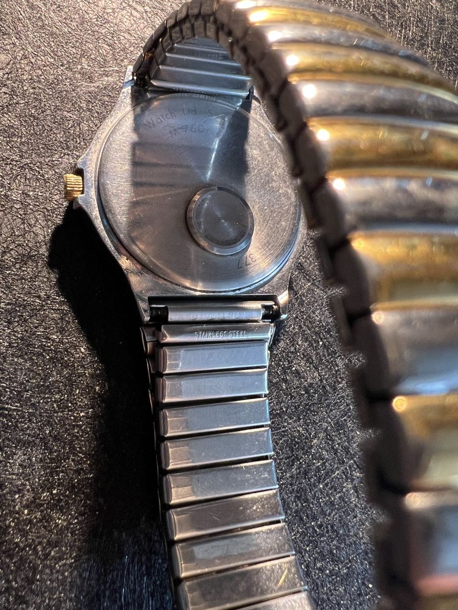 Swatch Orologi: Swatch Uhr – Usato da Laufen venduto da groove60 3