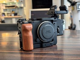 Sigma fp Cinema Kamera Body mit Zubehör