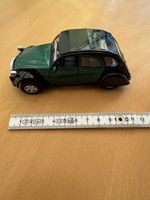 Citroën 2CV Oldtimer Modellauto, Grün - Sammlerstück!