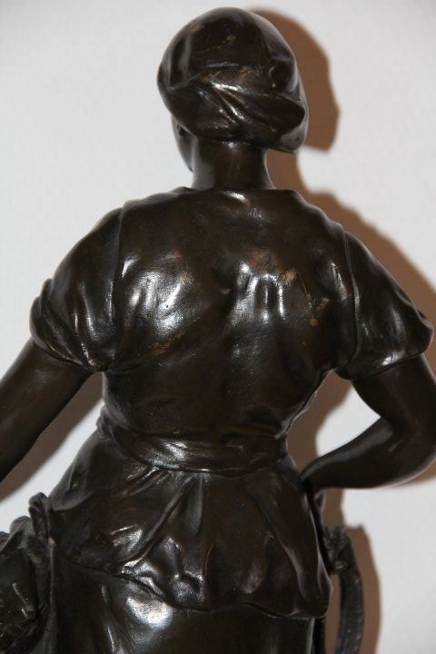 Skulpturen & Statuen: Antique sculpture en bronze signe . – Gebraucht aus Praz (Vully) von pikuluka1 4