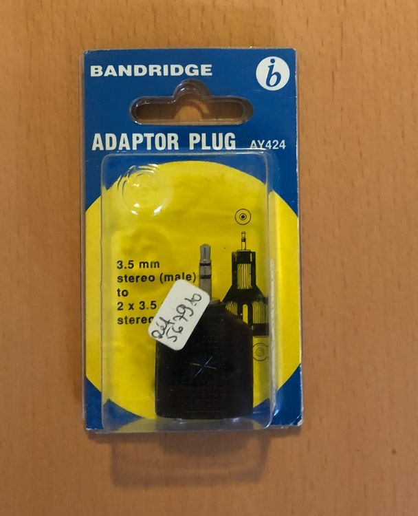 Kopfhörer-Adapter 1x3.5mm auf2x3.5mm, neu/Original-verpackt 1