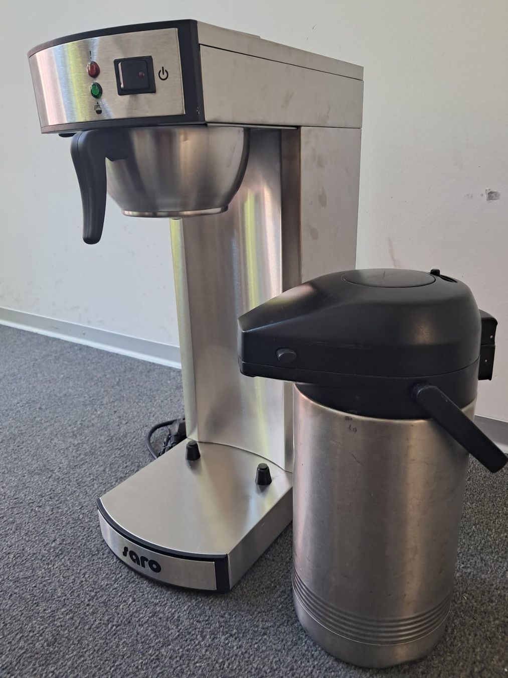 Macchine per caffè & Macchine per espresso: Batch Brewer Kaffeemaschine mit Thermoskanne, Filterkaffee – Usato da Zürich venduto da Lia107 1