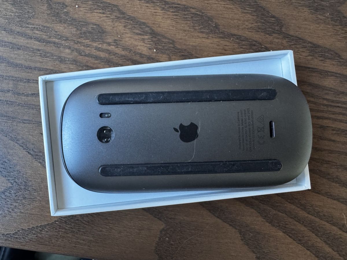 Apple Souris: Apple Magic Mouse 2 - Black - Like New – Neuf (Voir description) à Bern par iho_9j96 2