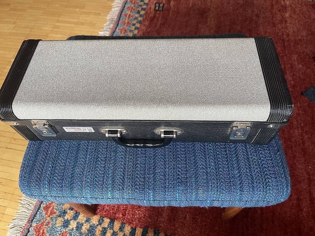 Strumenti musicali: Trompetenkoffer – Usato da Zürich venduto da Pitschi17